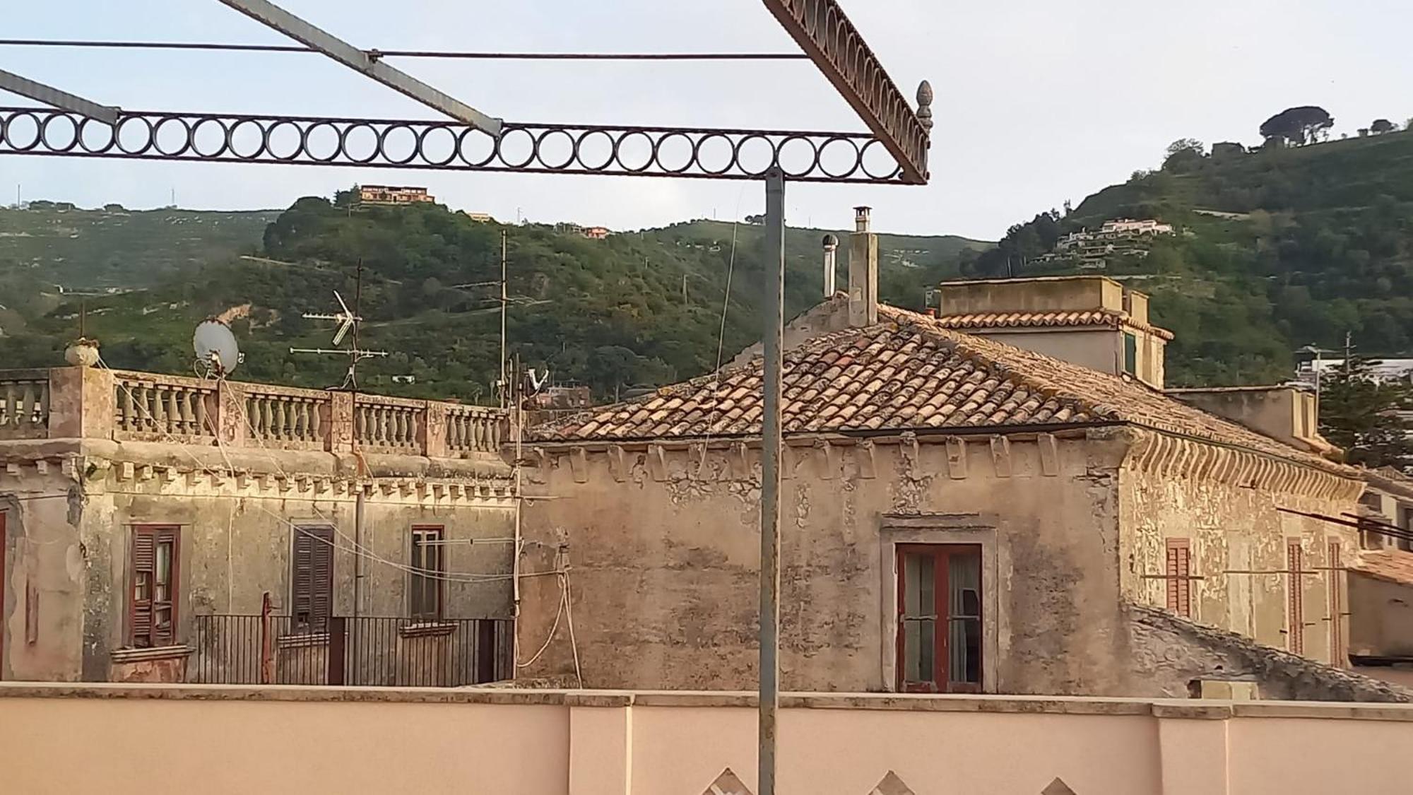 Bed and Breakfast Al Vecchio Castello Тропея Экстерьер фото